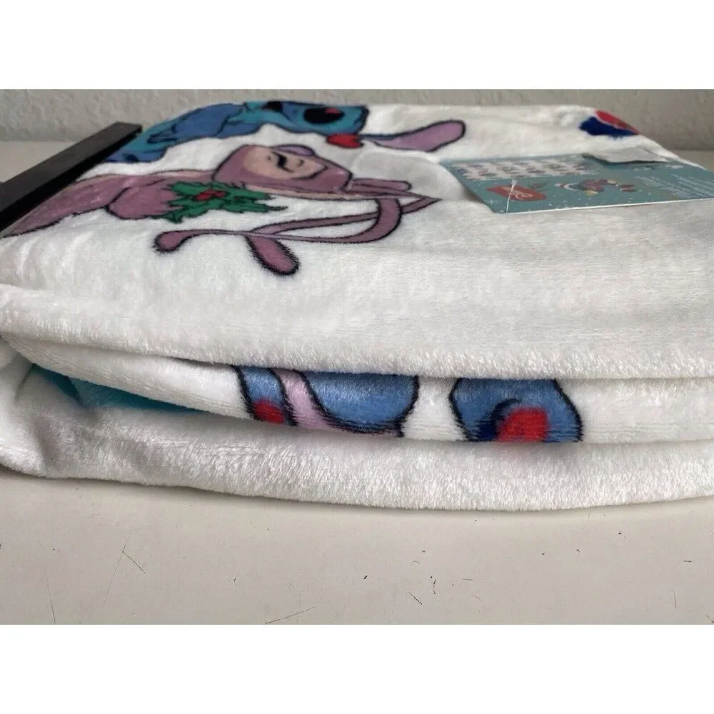 Disney Stitch & Angel Mistletoe Christmas Lights Soft Throw Blanket 50 X 70” NEW